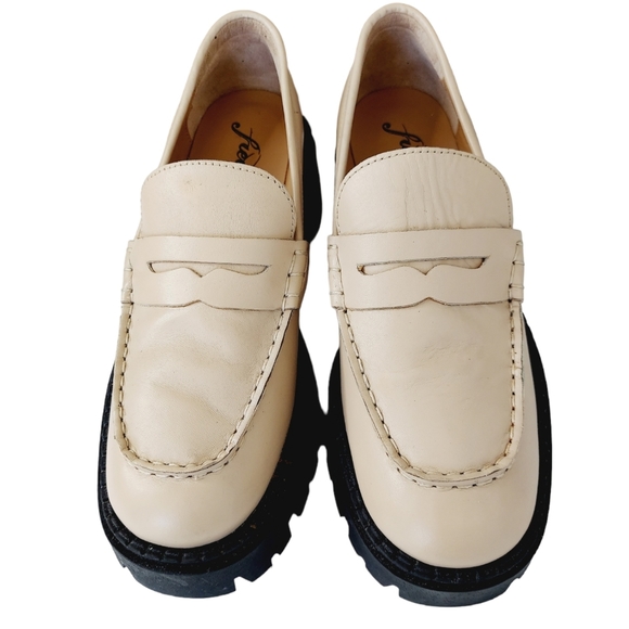 Free People Lyra Lug Sole Sand Nude Patent Leather Loafers Size 36.5 US 6.5 NWOB - Picture 13 of 16